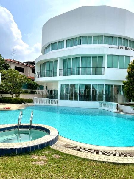 4+1 Bed Bungalow (Landed) for Rent in Second Avenue - Image 4