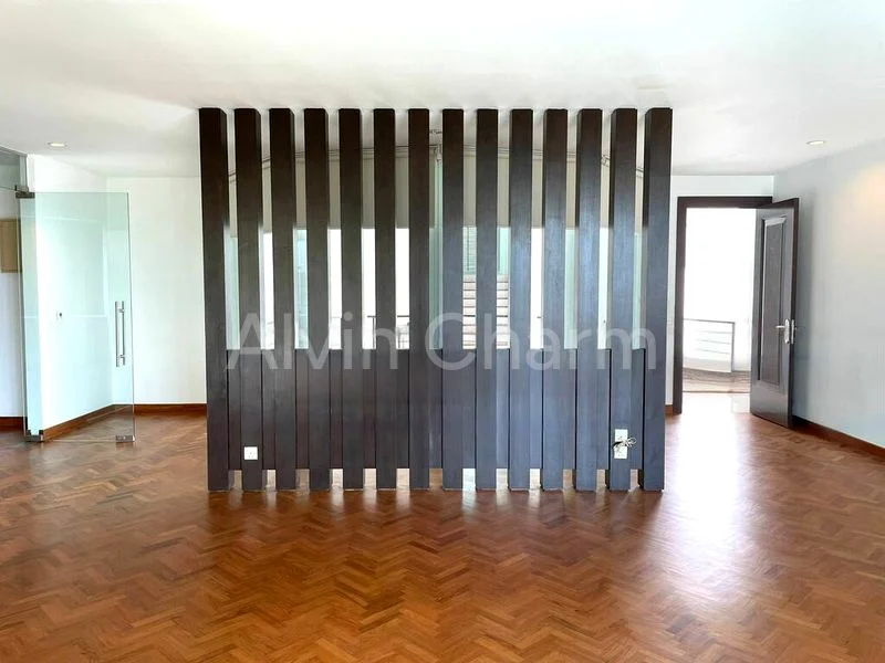 4+1 Bed Bungalow (Landed) for Rent in Second Avenue - Image 3