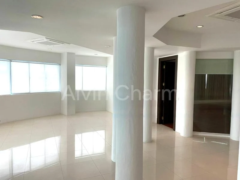 4+1 Bed Bungalow (Landed) for Rent in Second Avenue - Image 14