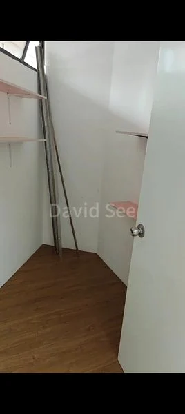 Mall Shop for Rent in  Fu Lu Shou Complex - Image 2