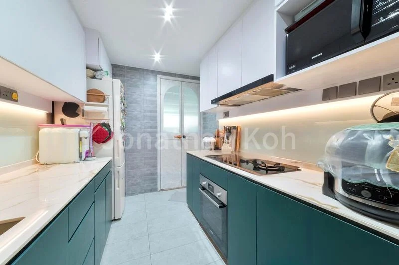 3 Bed Condo for Sale in Queens - Image 4