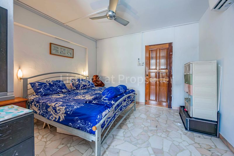 4 Room (4A) HDB for Sale in 332 Yishun Ring Road - Image 7