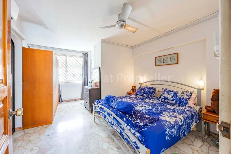 4 Room (4A) HDB for Sale in 332 Yishun Ring Road - Image 5