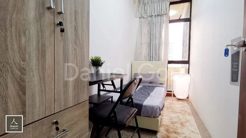 3 Bed Condo for Sale in  Dover Parkview - Image 3