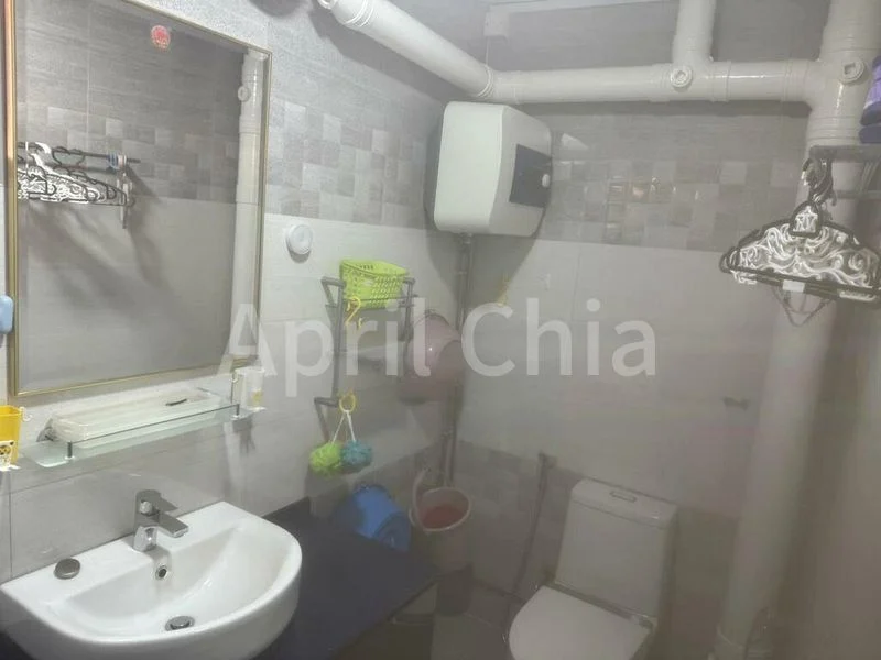 Room (HDB) for Rent in  497J Tampines Street 45 - Image 10