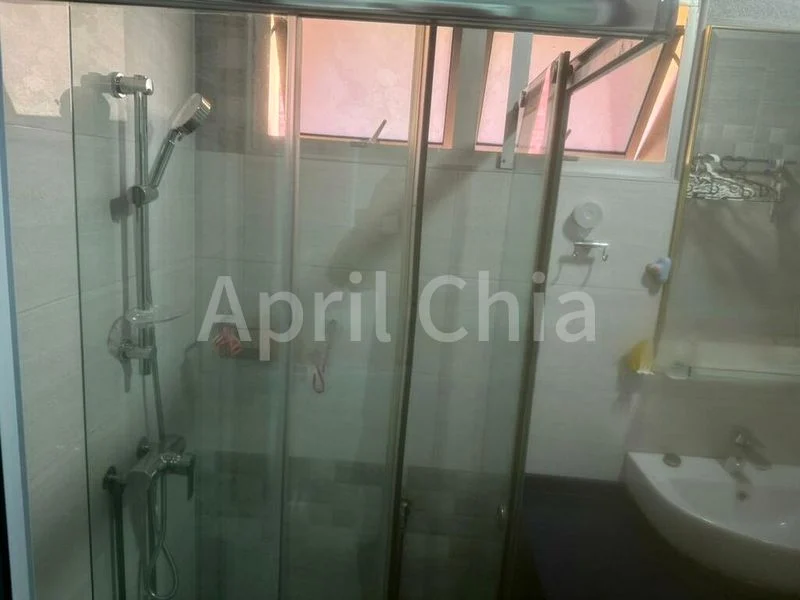 Room (HDB) for Rent in  497J Tampines Street 45 - Image 10