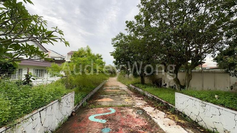 4 Bed Semi-Detached House (Landed) for Sale in  Rosyth Avenue - Image 2