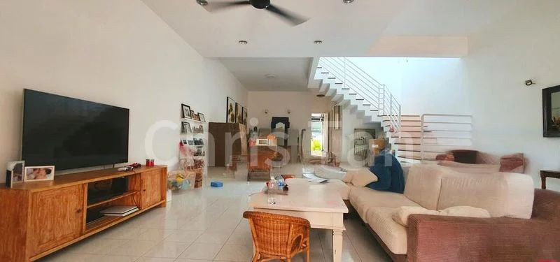 4 Bed Terraced House (Landed) for Rent in Gay's Villas - Image 3