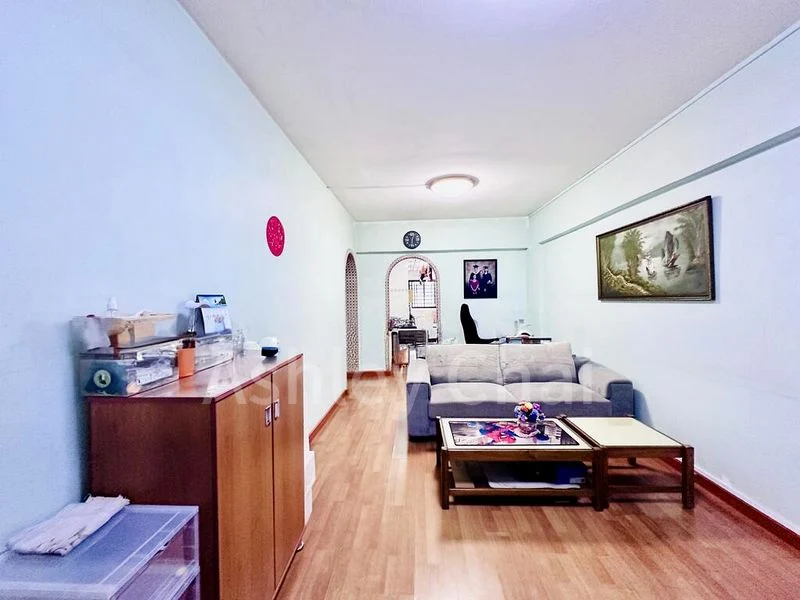 3 Room (3A) HDB for Sale in 139 Tampines Street 11 - Image 1