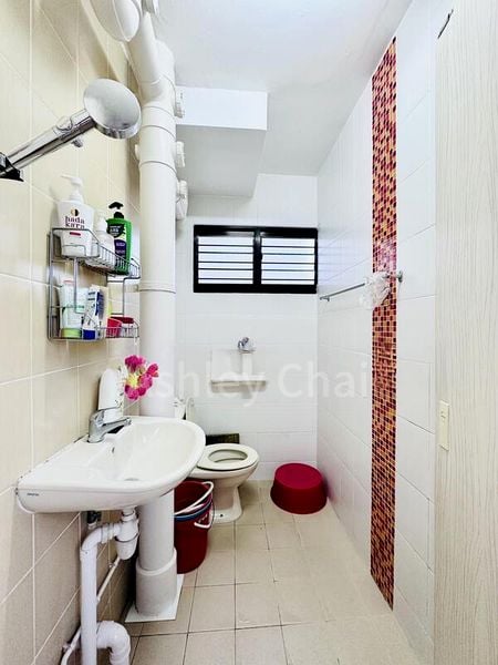 3 Room (3A) HDB for Sale in 139 Tampines Street 11 - Image 6