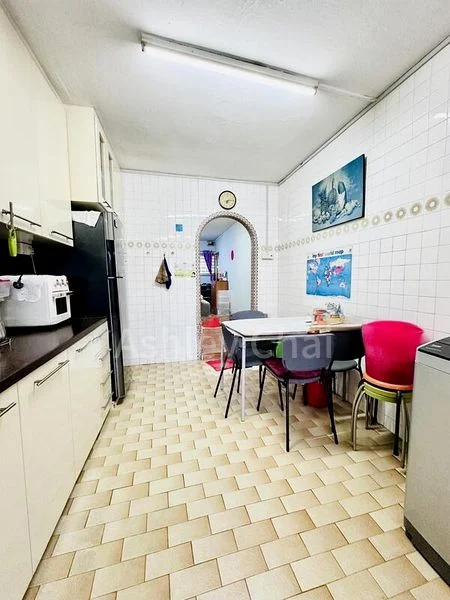 3 Room (3A) HDB for Sale in 139 Tampines Street 11 - Image 4