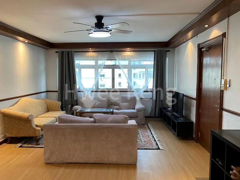 5 Room (5I) HDB for Rent in  188 Pasir Ris Street 12 - Image 1