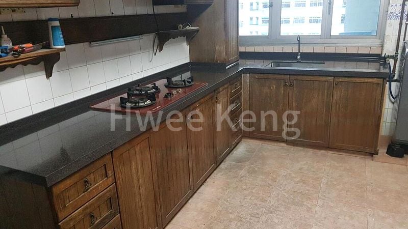5 Room (5I) HDB for Rent in  188 Pasir Ris Street 12 - Image 7