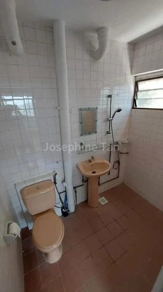 3 Bed Apartment (Condo) for Rent in  Neptune Court - Image 15