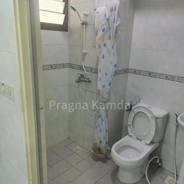 5 Room (5I) HDB for Rent in  90 Tanglin Halt Road - Image 2