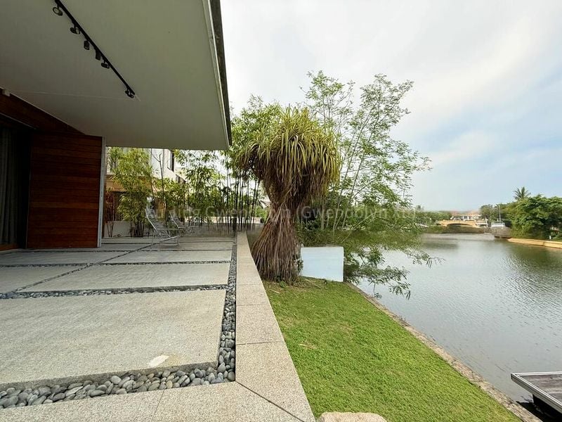 4 Bed Bungalow (Landed) for Rent in  Cove Grove - Image 2