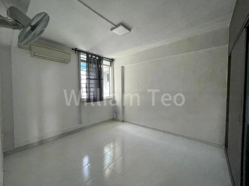 3 Room (3I) HDB for Rent in  29 New Upper Changi Road - Image 5