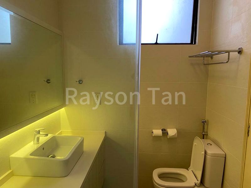 2 Bed Condo for Rent in  Richmond Park - Image 4