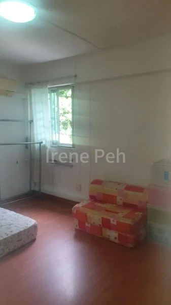 Common Room (HDB) for Rent in  118 Ang Mo Kio Avenue 4 - Image 4