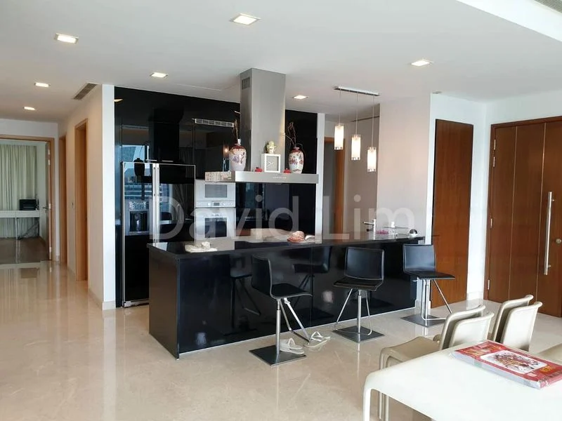 4 Bed Condo for Rent in  Grange Infinite - Image 1