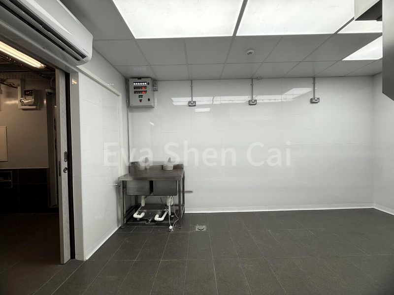 Factory / Workshop (B2) for Rent: Ground Floor, 33 Chin Bee Crescent Central Kitchen - Image 7