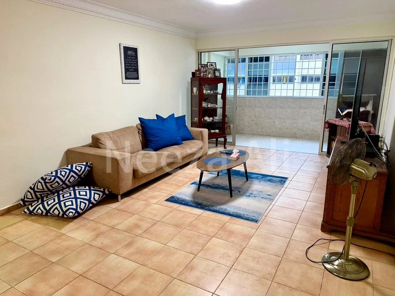 5 Room (5I) HDB for Sale in  232 Yishun Street 21 - Image 2