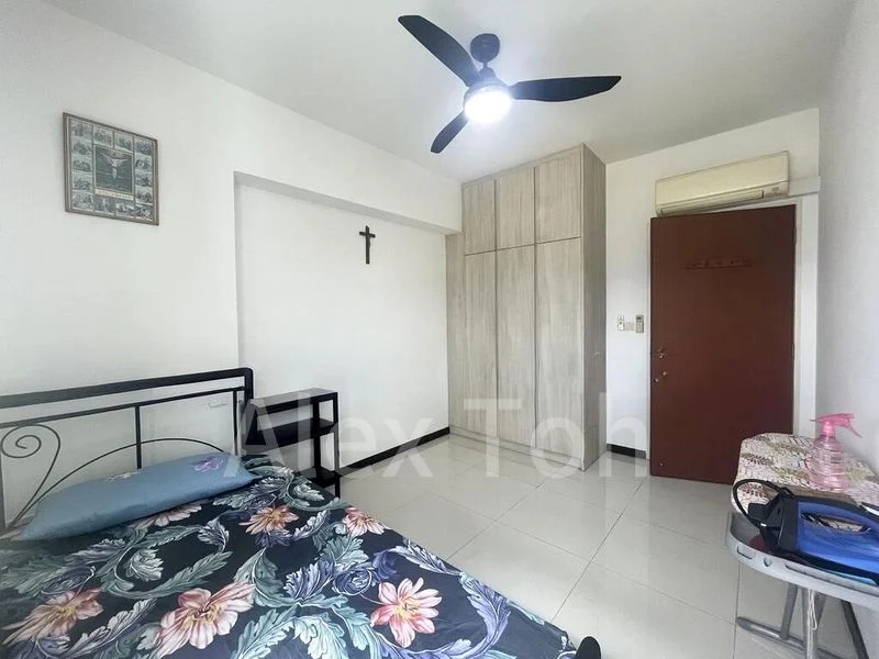 Common Room (HDB) for Rent in 120D Canberra Crescent - Image 3