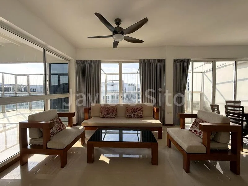 5 Bed Executive Condo for Sale in  Forestville - Image 7