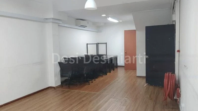 Shop / Shophouse for Rent: Office, training centre, storage - Image 1