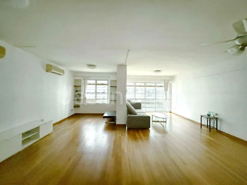 Executive HDB for Sale in 313D Anchorvale Road - Image 9