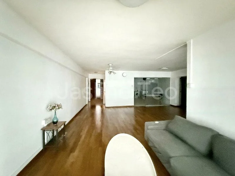 Executive HDB for Sale in 313D Anchorvale Road - Image 10