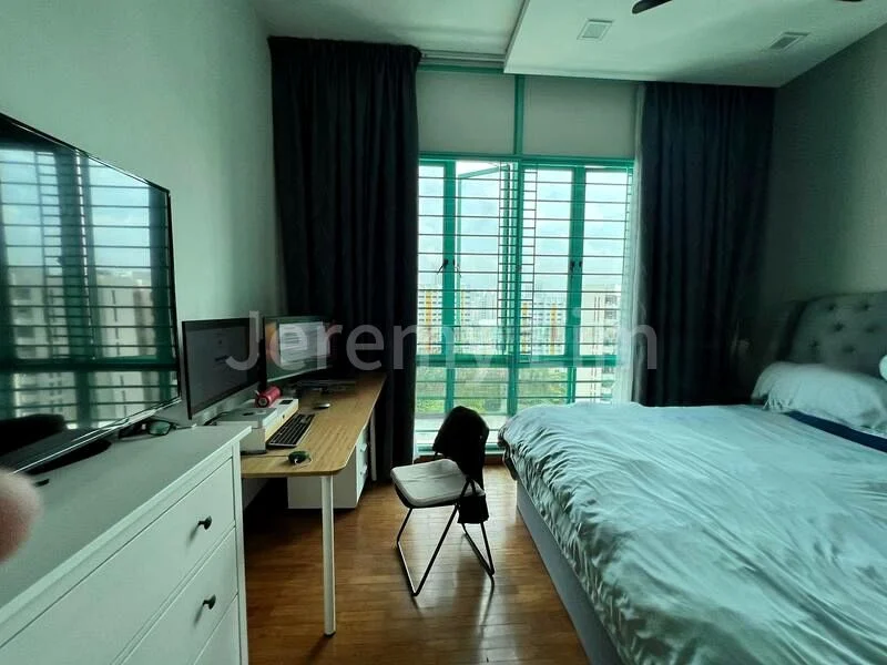 3 Bed Condo for Sale in  Hazel Park Condominium - Image 6