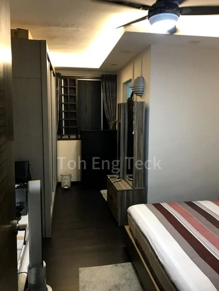 5 Room (5I) HDB for Sale in  824 Jurong West Street 81 - Image 2
