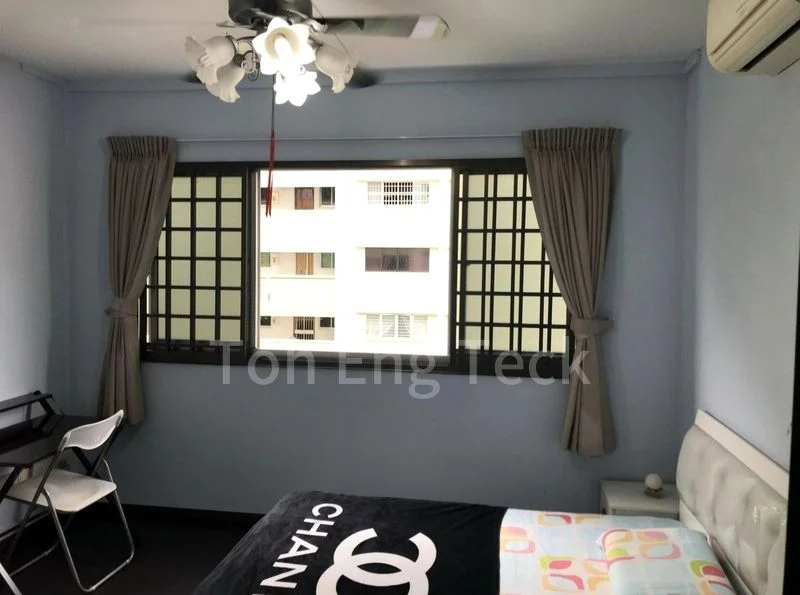 5 Room (5I) HDB for Sale in  824 Jurong West Street 81 - Image 5