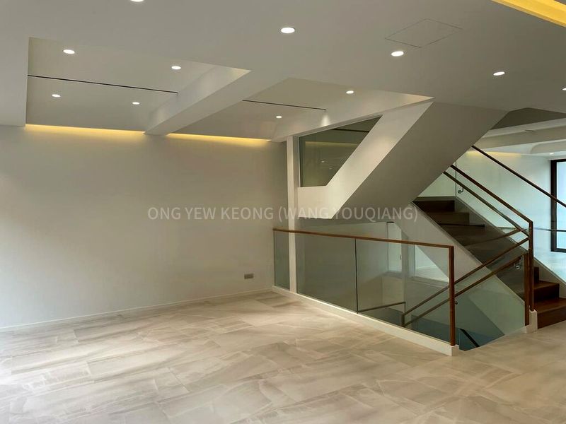 6 Bed Terraced House (Landed) for Sale in  Jalan Ulu Siglap - Image 14