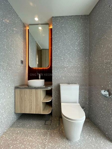 6 Bed Terraced House (Landed) for Sale in  Jalan Ulu Siglap - Image 5