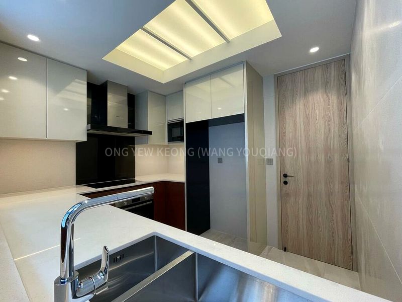 6 Bed Terraced House (Landed) for Sale in  Jalan Ulu Siglap - Image 16