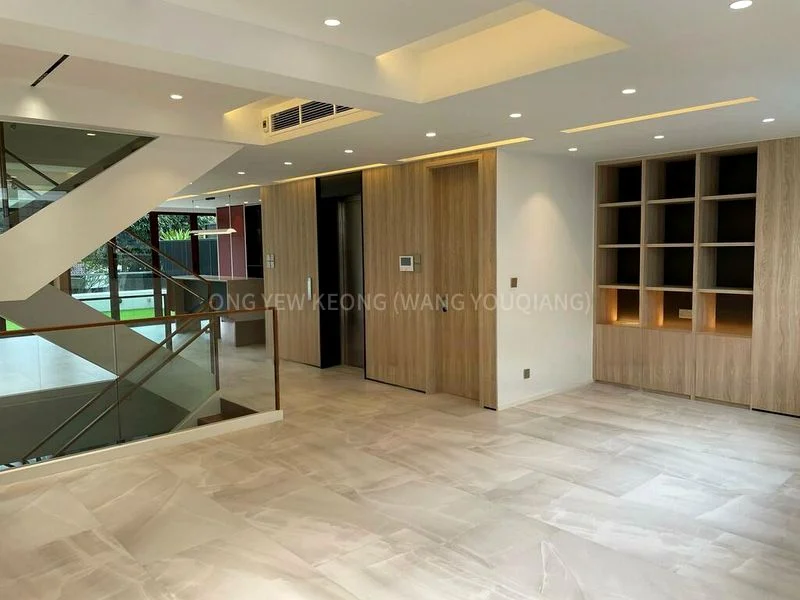 6 Bed Terraced House (Landed) for Sale in  Jalan Ulu Siglap - Image 1