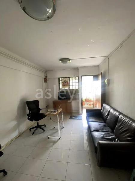 3 Room (3A) HDB for Rent in  535 Ang Mo Kio Avenue 5 - Image 2
