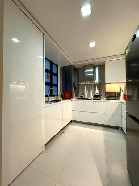 2 Bed Condo for Sale in Holland Peak - Image 6