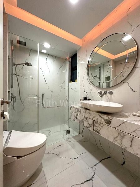 2 Bed Condo for Sale in Holland Peak - Image 1