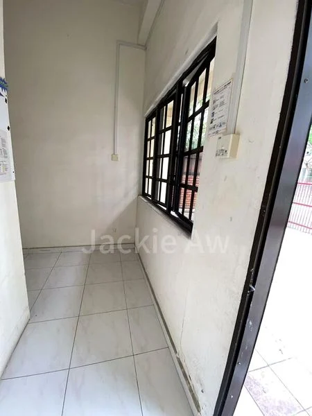 Master Room (Landed) for Rent in Lutheran Road - Image 4