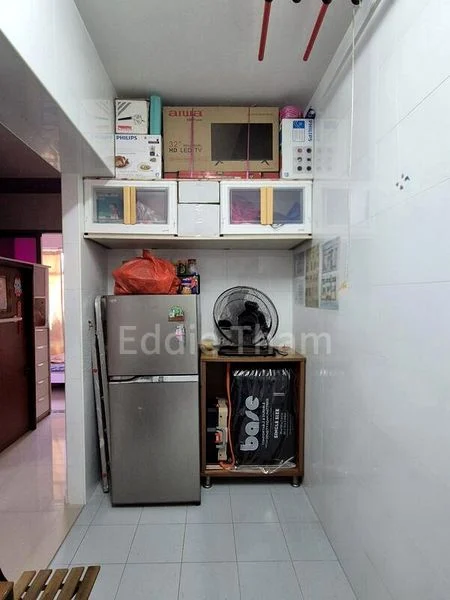 Common Room (HDB) for Rent in  327C Sumang Walk - Image 1