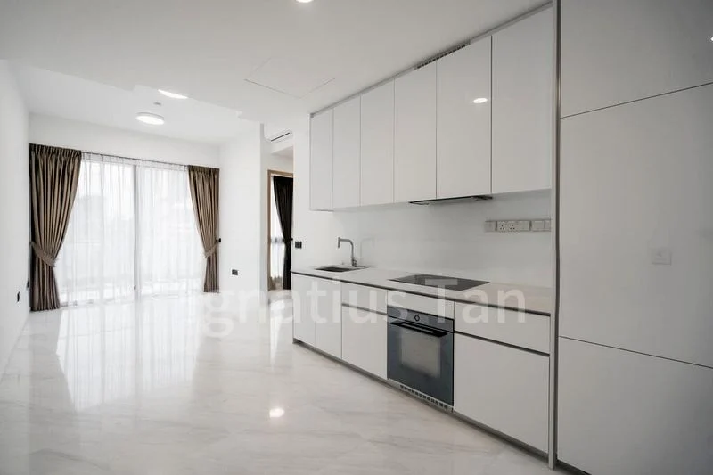 2 Bed Condo for Sale in  Peak Residence - Image 10