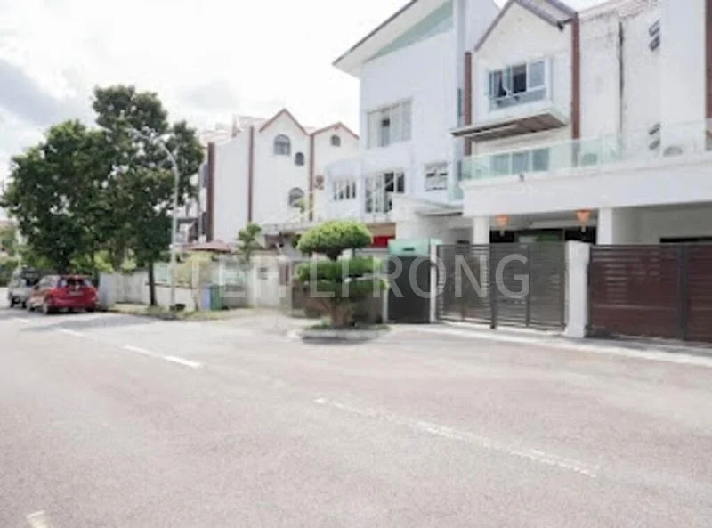 5 Bed Corner Terrace (Landed) for Sale in  Parry Park - Image 18