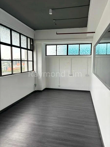 Office for Sale: Da Jin Factory Building - Image 1