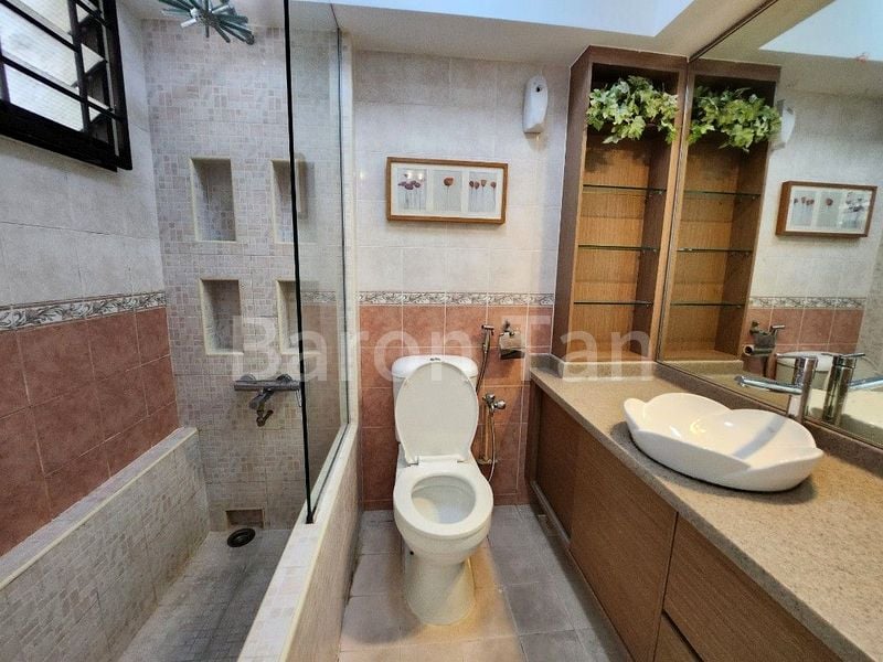 4 Room (4I) HDB for Rent in  18 Jalan Tenteram - Image 7