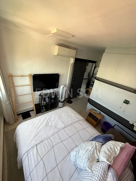 5 Room (5A) HDB for Sale in  140 Jalan Bukit Merah - Image 5