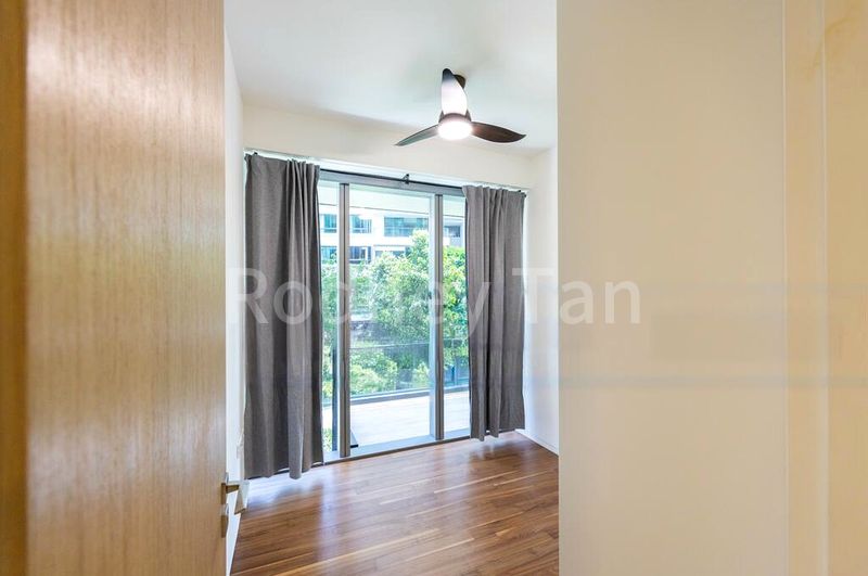 4 Bed Condo for Sale in Amber Park - Image 10