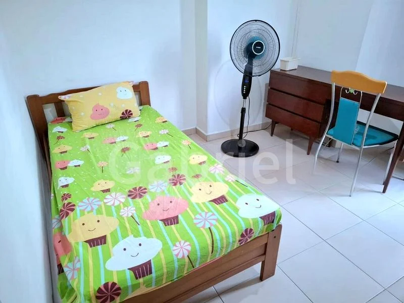 Common Room (HDB) for Rent in  299A Compassvale Street - Image 4